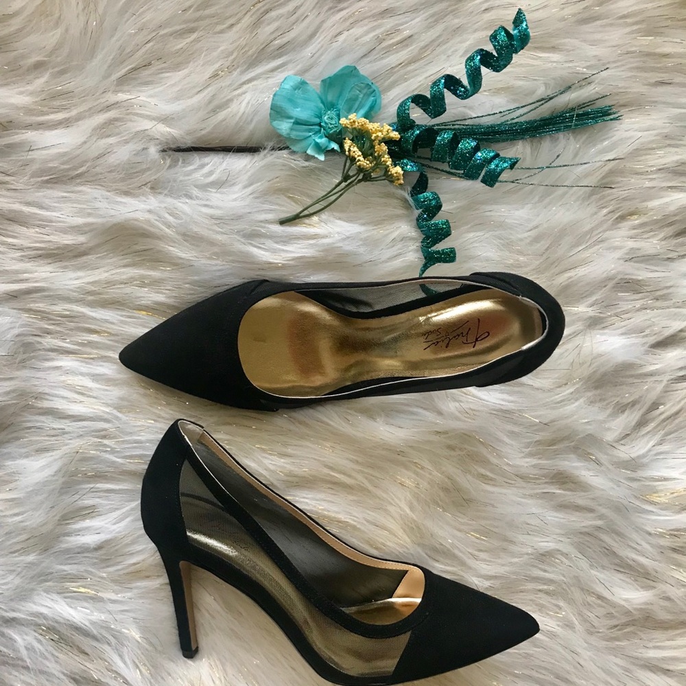 SOLD ❗️Thalia Mesh Heel